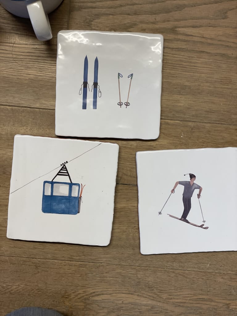 Fliese mit Blumen, Untersetzer, Wandfliesen, Badfliesen, Küchenfliesen