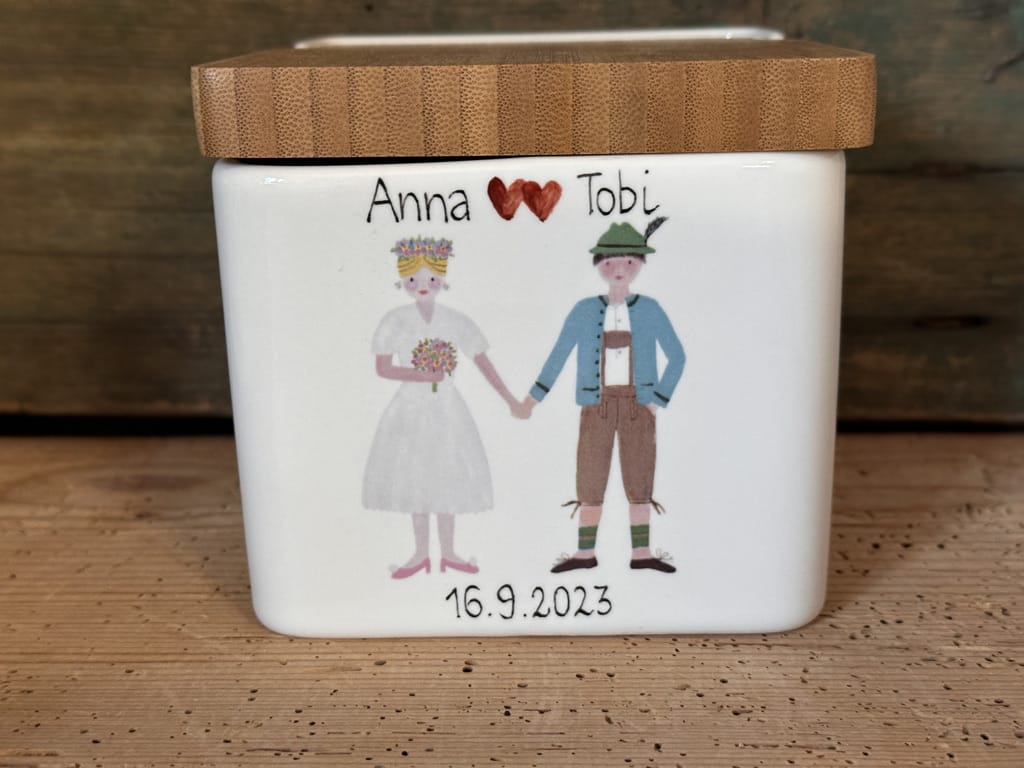 Salzfass mit Brautpaar, Tracht, Geldgefäß für Hochzeit