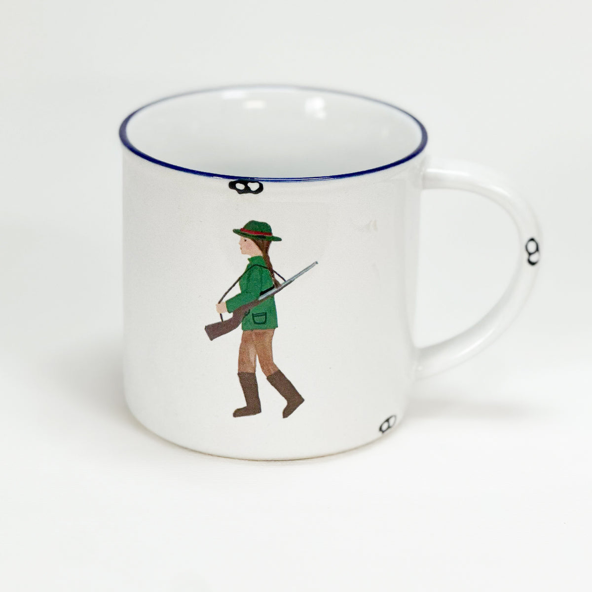 Keramiktasse im Emaille- Look mit einer Jägerin, vintage,  Größe 1: 0,46l - Bild 1