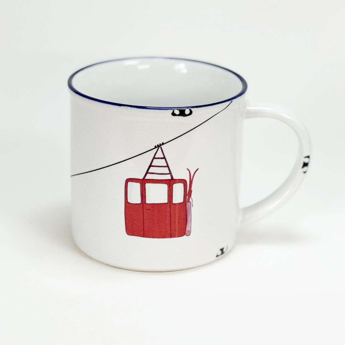 Keramiktasse in Emaille- Optik mit roter Gondel, Becher Winter, Schifahrer, Sportler, individualisierbar, Größe 1, Teetasse, 0,46l - Bild 1