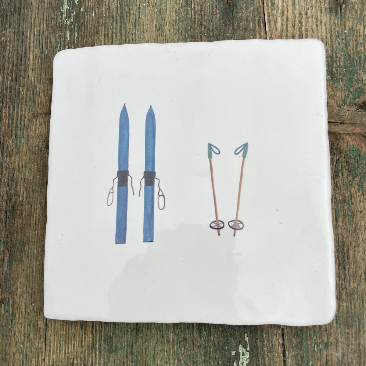 Fliese mit blauen Schiern, Untersetzer, Wandfliesen, Badfliesen, Küchenfliesen