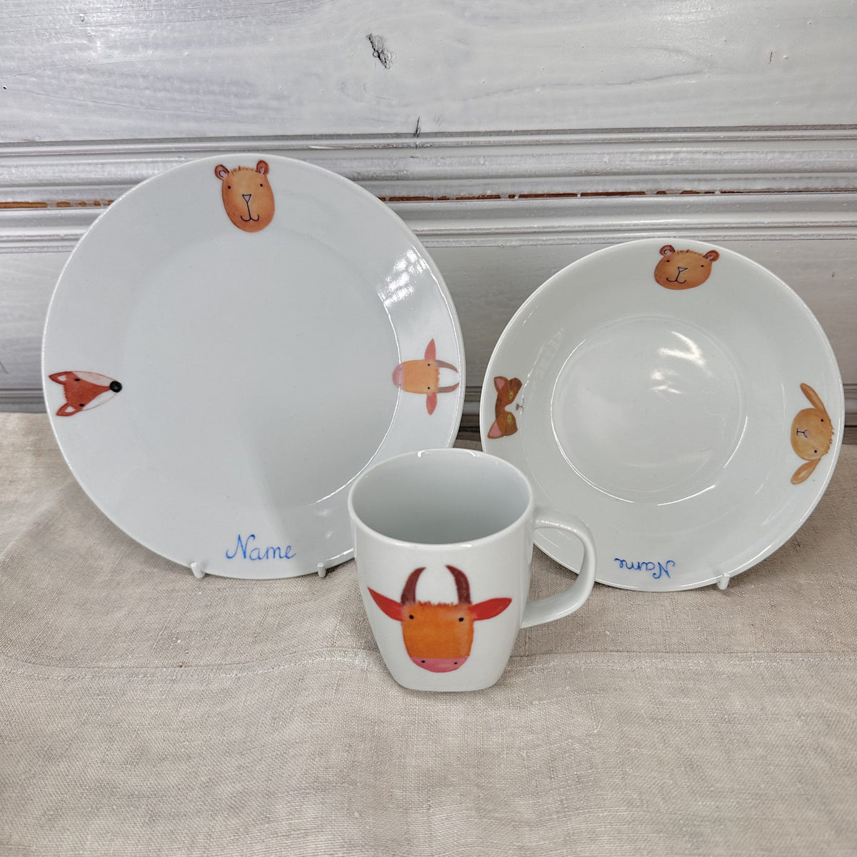 Produkt mit Kindergeskirr mit Tieren, Kindergeskirr mit Tieren, Produkt, Winterkollektion, Barbara's Porzellanwerkstatt